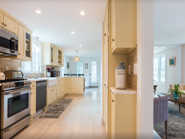 Stunning Barnstable Home Steps from the Beach - Perfect for Large Groups